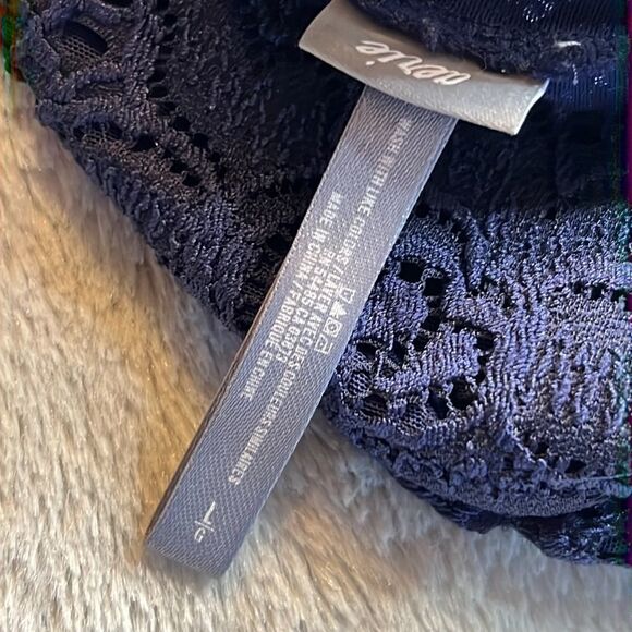 Aerie Blue Lace Bralette - Size Large - Picture 11 of 12